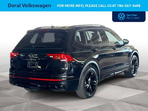Used 2023 Volkswagen Tiguan SE R-Line image 8