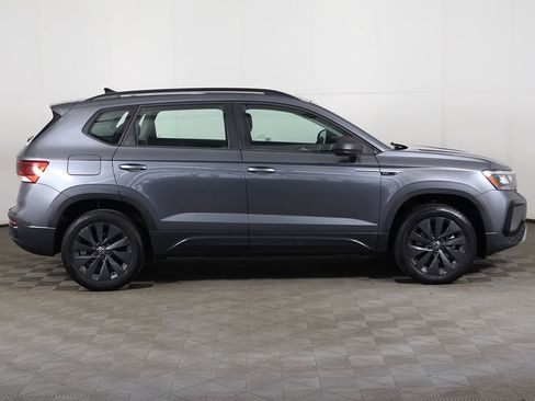 Used 2024 Volkswagen Taos S FWD image 18