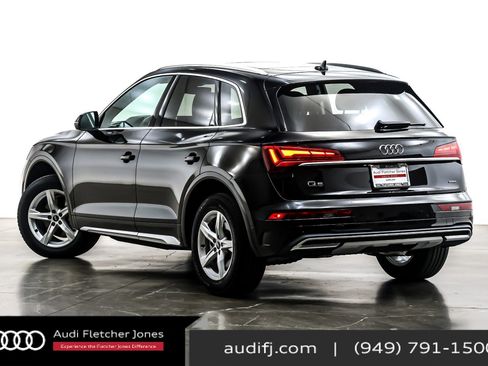 Used 2023 Audi Q5 2.0T Premium w/ Convenience Package image 13