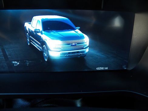 Used 2024 Ford F150 XLT w/ Mobile Office Package image 23