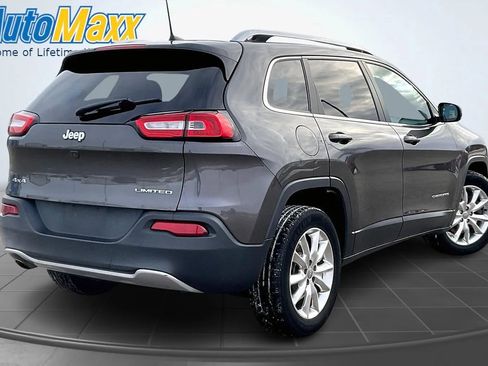 Used 2016 Jeep Cherokee Limited AWD/4WD image 11