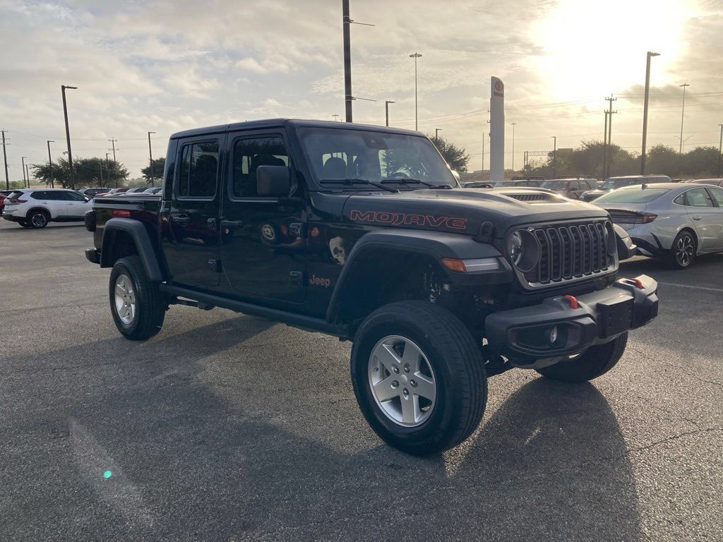 Used 2025 Jeep Gladiator Mojave w/ Convenience Group AWD/4WD image 3