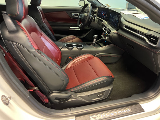 Used 2024 Ford Mustang GT Premium RWD image 10
