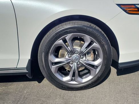 Certified 2023 Honda Accord EX image 5