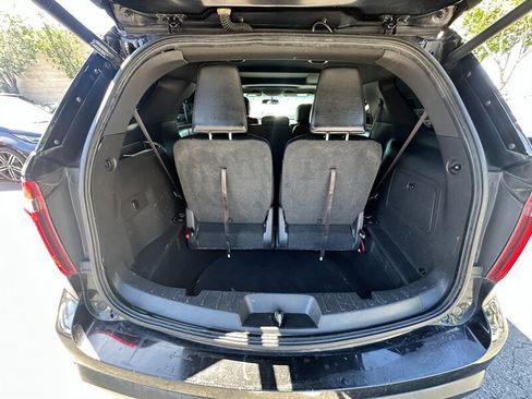 Used 2013 Ford Explorer XLT AWD/4WD image 10