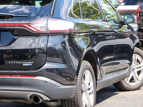 Used 2015 Ford Edge Titanium w/ Equipment Group 301A AWD/4WD image 22