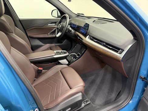 Used 2024 BMW X1 xDrive28i w/ Technology Package AWD/4WD image 11