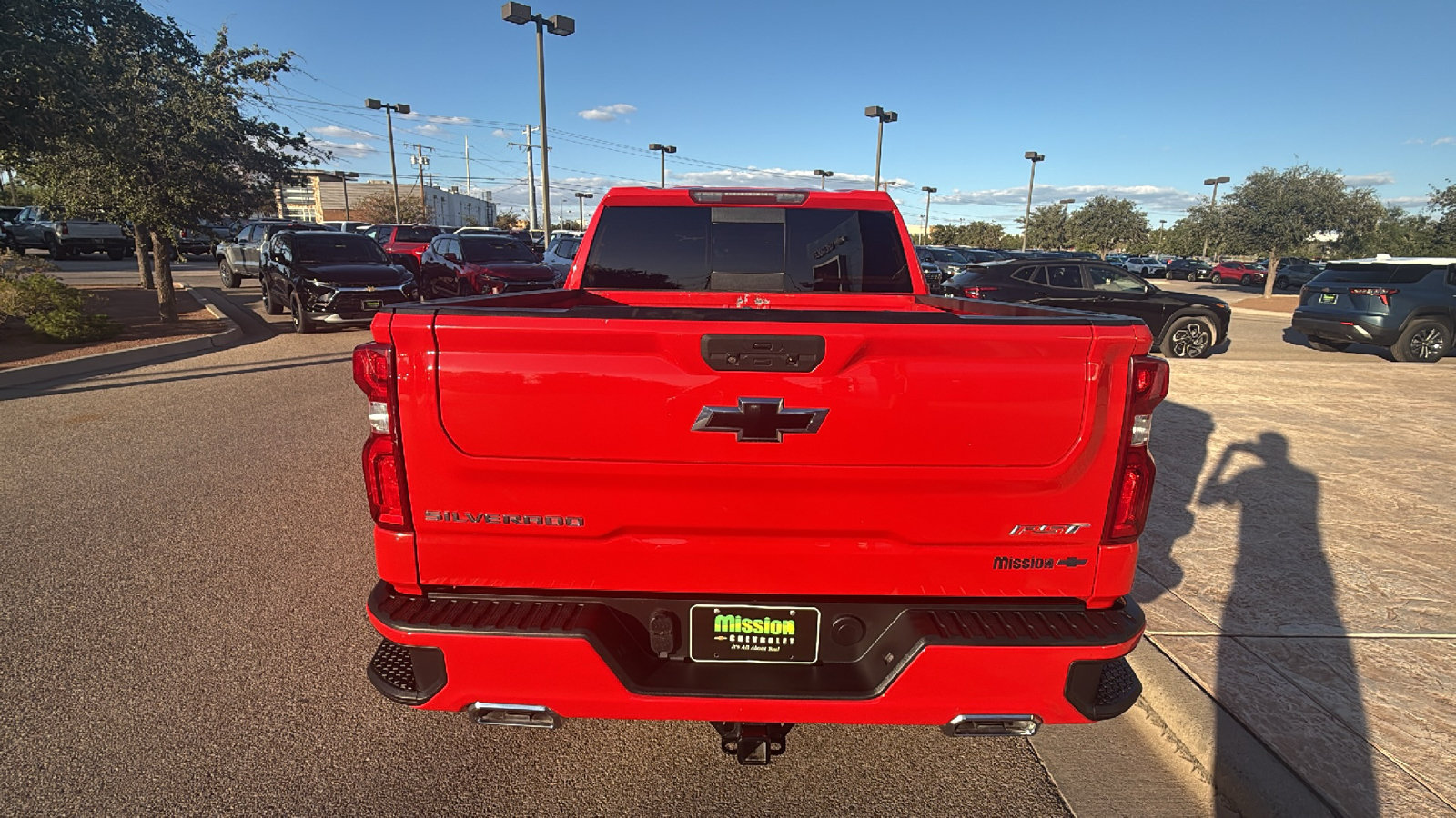Used 2021 Chevrolet Silverado 1500 RST w/ Texas Edition Plus AWD/4WD image 4