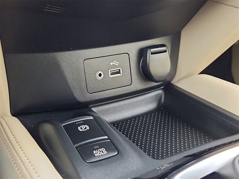 Used 2020 Nissan Rogue SL w/ Premium Package image 25