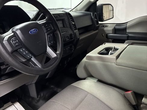 Used 2019 Ford F150 XL w/ Equipment Group 101A Mid image 9