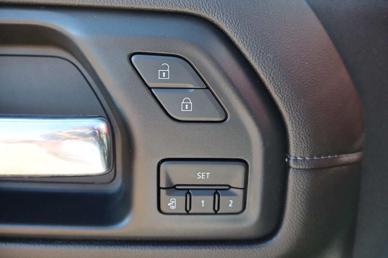 Used 2022 GMC Sierra 2500 Denali AWD/4WD image 10