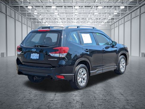 Used 2019 Subaru Forester Premium w/ Alloy Wheel Package AWD/4WD image 5