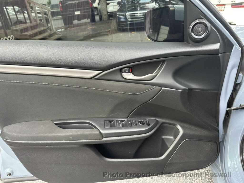Used 2017 Honda Civic EX image 9