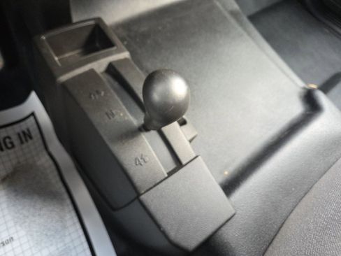 Used 2015 GMC Sierra 2500 4x4 Double Cab w/ Sierra Convenience Package image 32