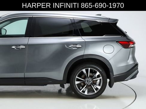Used 2023 INFINITI QX60 Luxe w/ Vision Package image 46