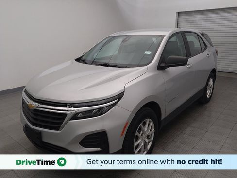 Used 2022 Chevrolet Equinox LS w/ LPO, Floor Liner Package image 1