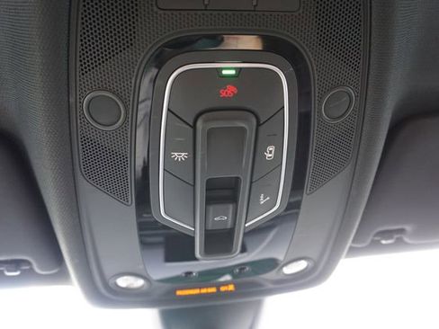 Used 2019 Audi A4 2.0T Premium image 27