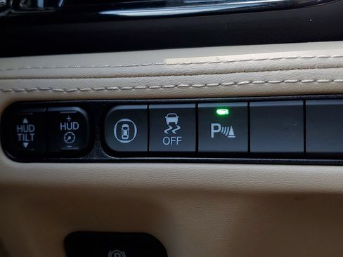 Certified 2023 Acura MDX SH-AWD w/ Advance Package image 32