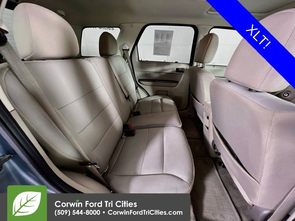 Used 2010 Ford Escape XLT AWD/4WD image 16