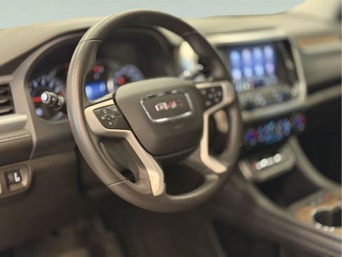 Certified 2023 GMC Acadia SLE w/ Driver Convenience Package AWD/4WD image 20