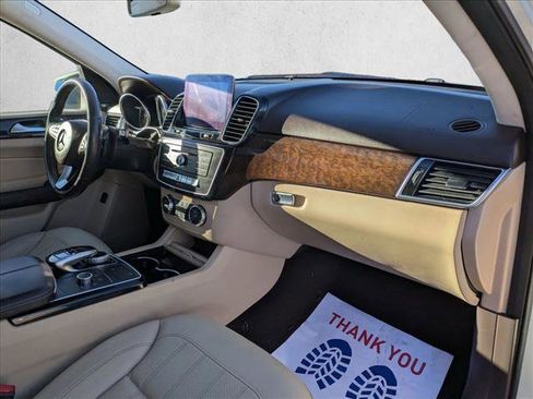 Used 2017 Mercedes-Benz GLE 350 4MATIC image 22