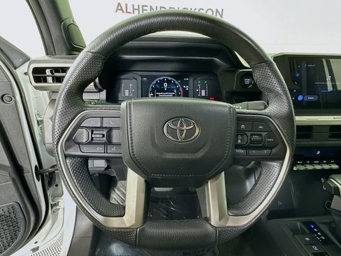 Certified 2024 Toyota Tacoma SR5 w/ SR5 Upgrade Package image 15