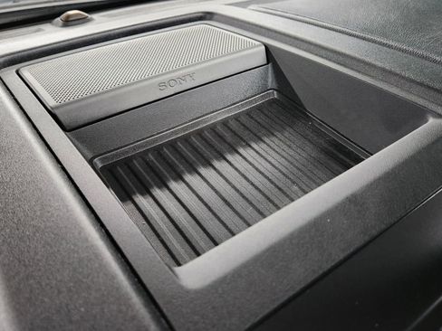 Used 2017 Ford F150 Raptor w/ Equipment Group 802A Luxury image 54