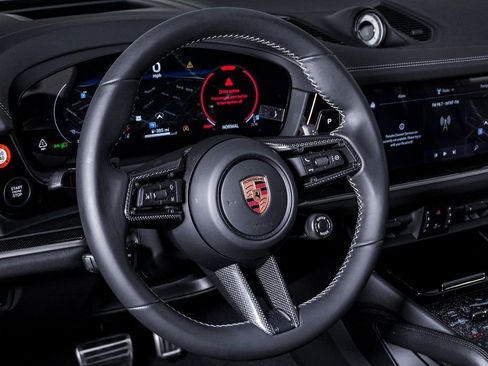 New 2026 Porsche Cayenne S image 18