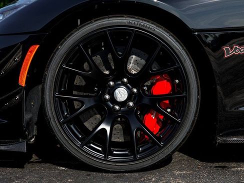 Used 2017 Dodge Viper GTC w/ ACR Package image 24