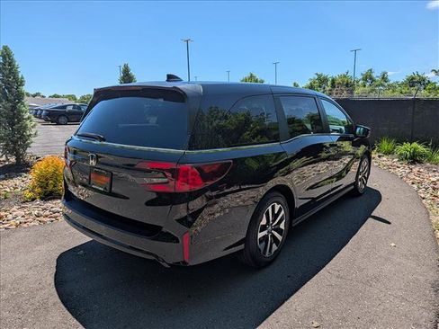 Used 2025 Honda Odyssey EX-L image 5
