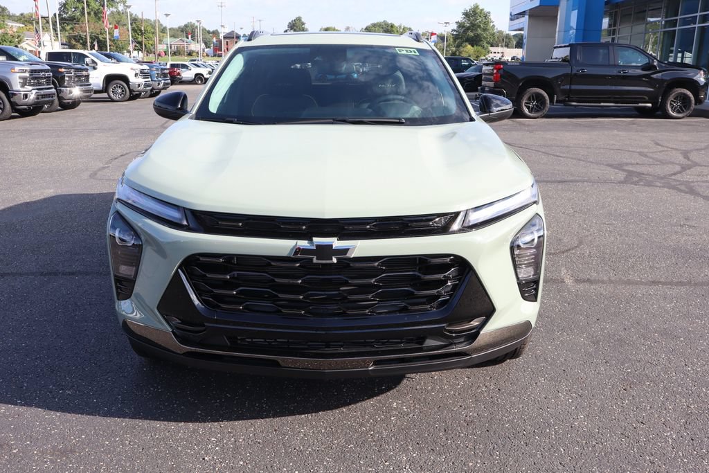 New 2026 Chevrolet Trax ACTIV w/ Sunroof Package FWD image 27