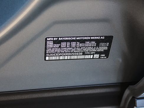 Used 2024 BMW X3 sDrive30i w/ Premium Package image 38