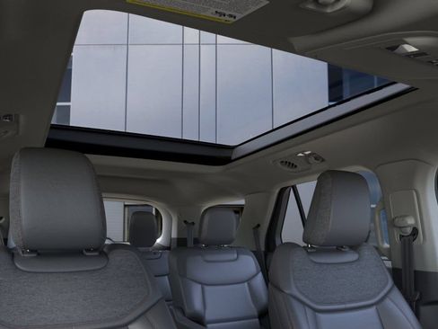 New 2026 Ford Explorer Active w/ Active Comfort Package AWD/4WD image 22