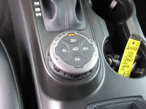 Used 2022 Ford Bronco Badlands w/ Sasquatch Package image 26