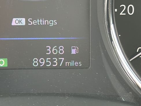 Used 2019 Nissan Rogue SV FWD image 34