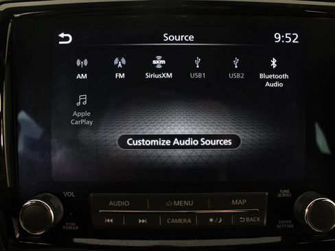 Used 2024 Nissan Frontier PRO-4X w/ Technology Package AWD/4WD image 5