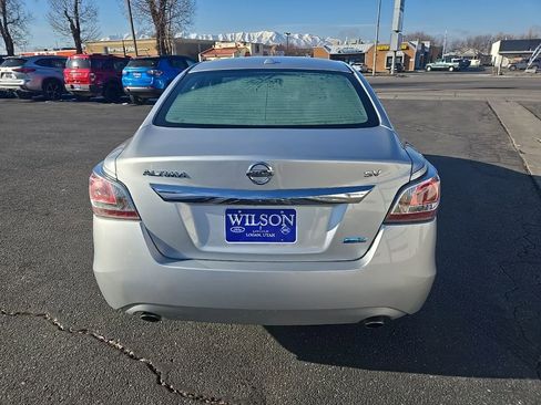 Used 2014 Nissan Altima 2.5 SV image 6