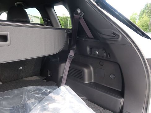 New 2026 Mitsubishi Outlander LE AWD/4WD image 14
