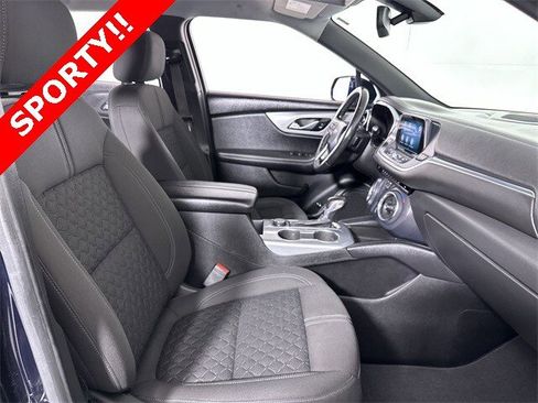 Used 2020 Chevrolet Blazer LT image 29
