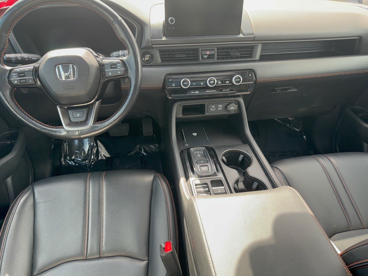 Certified 2024 Honda Pilot TrailSport image 14