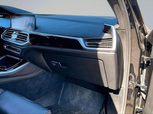 Used 2020 BMW X5 M w/ Executive Package AWD/4WD image 17