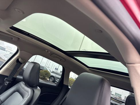 New 2026 Lincoln Corsair Premiere AWD/4WD image 26