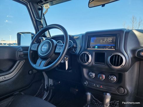Used 2015 Jeep Wrangler Unlimited Sport image 30