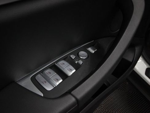 Used 2022 BMW X3 xDrive30i w/ Premium Package 2 image 12