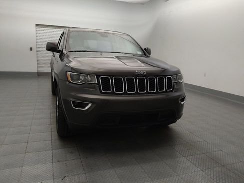 Used 2021 Jeep Grand Cherokee Laredo X image 14