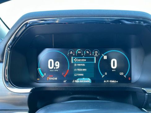 Certified 2023 Ford F150 Lariat w/ Equipment Group 502A High image 26