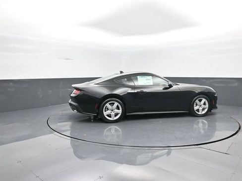 New 2026 Ford Mustang Coupe image 8