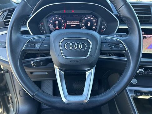 Used 2020 Audi Q3 2.0T Premium w/ Convenience Package image 24