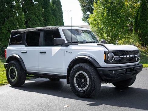 Used 2023 Ford Bronco Big Bend AWD/4WD image 3