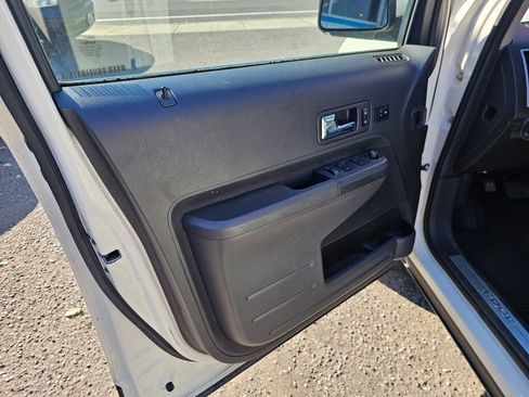 Used 2008 Ford Edge Limited image 24